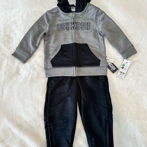 OshKosh B'gosh Kids Gray and Black Jogger Set- 18months